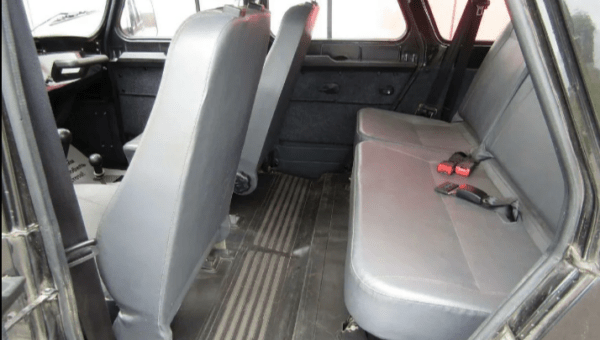 UAZ Hunter 4