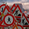 Кто производит знаки дорожного движения